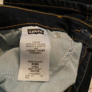 Levi jeans